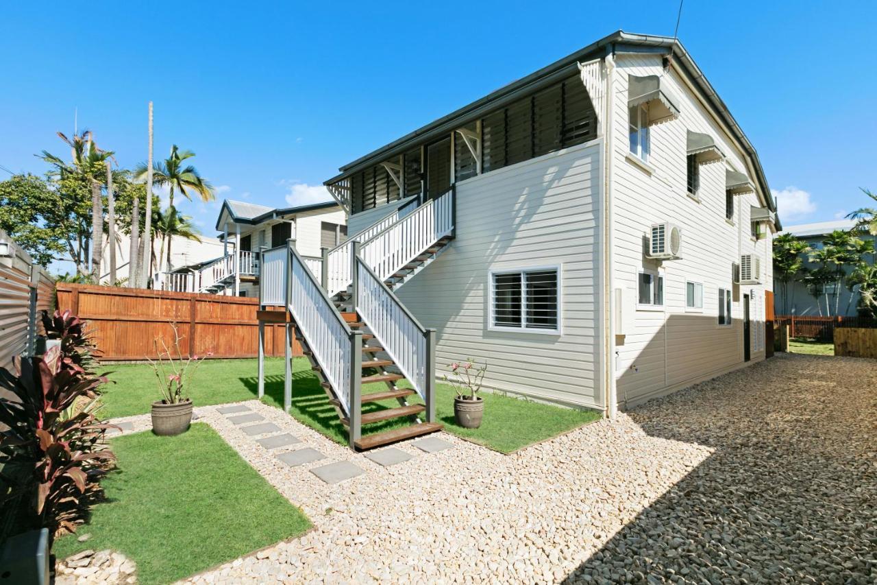 Estilo Bed And Breakfast Cairns Exterior photo